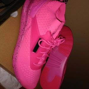 Zoku Runner Ultk Mens size 9